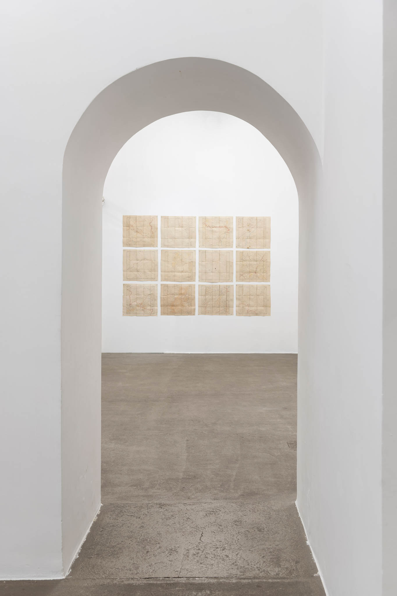 Ibrahim Mahama, Living Grains. Installation view presso Fondazione Giuliani, foto di Giorgio Benni