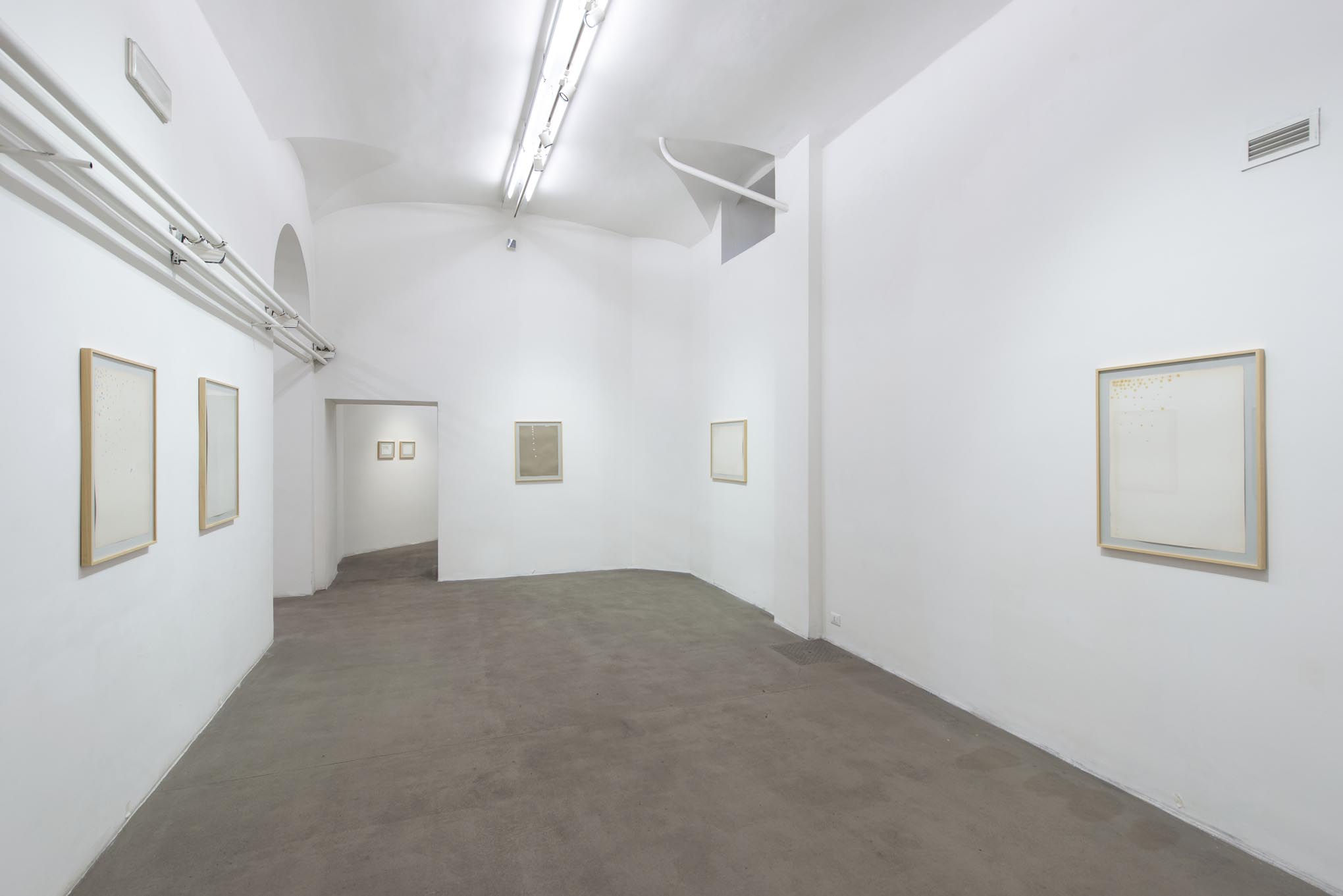 1. Giorgio Griffa: Works on Paper
Installation view, Roma, 2014, foto Giorgio Benni