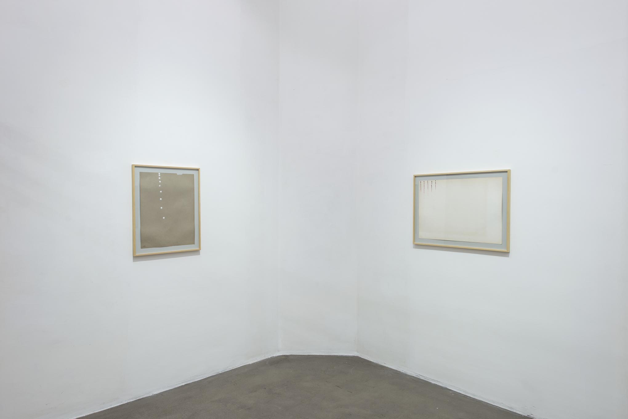 3. Giorgio Griffa: Works on Paper
Installation view, Roma, 2014, foto Giorgio Benni
