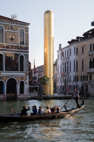James Lee Byars
The Golden Tower, Campo San Vio, Venezia