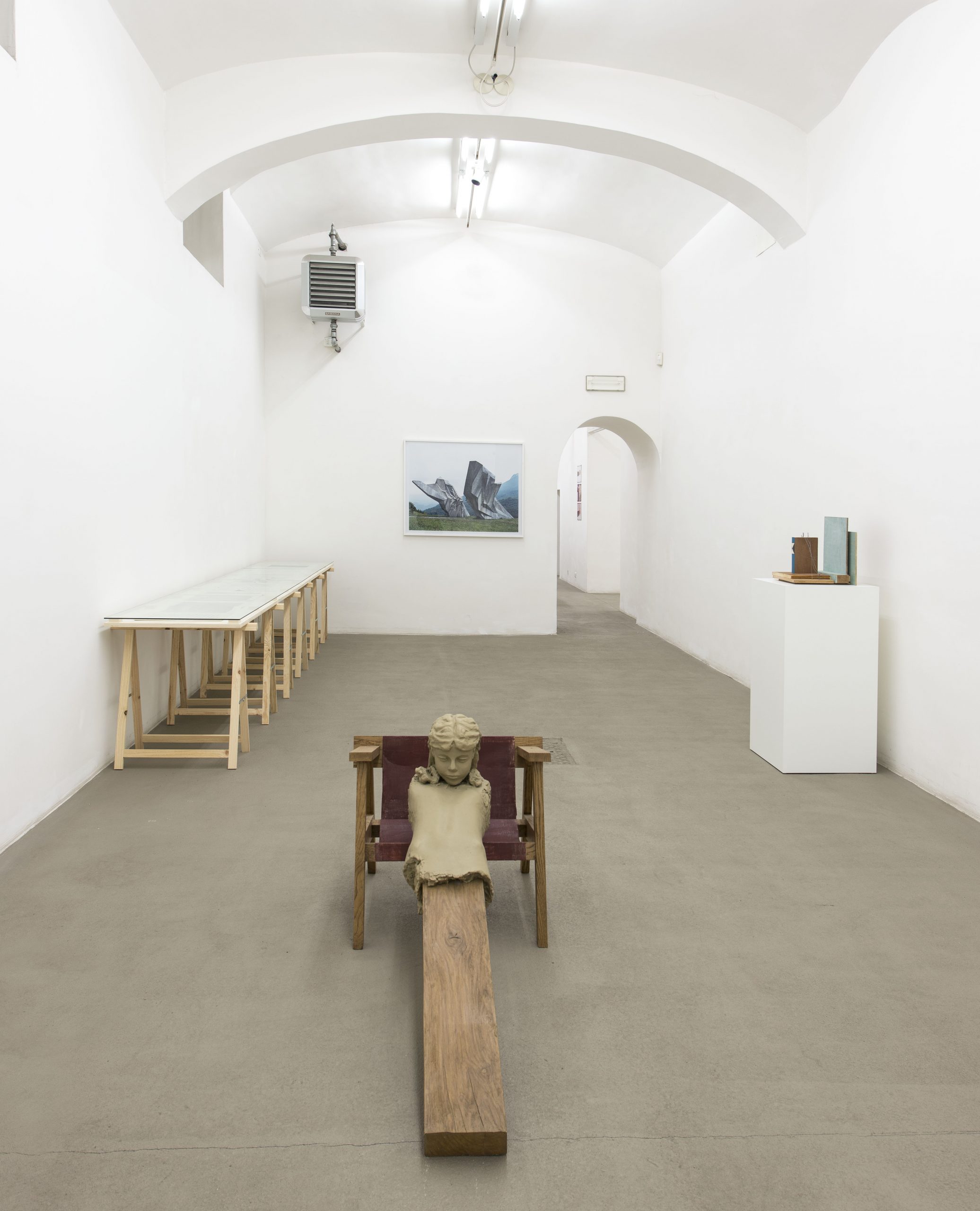 Roma Publications 1998 – 2014. Installation view at Fondazione Giuliani, photo by Giorgio Benni